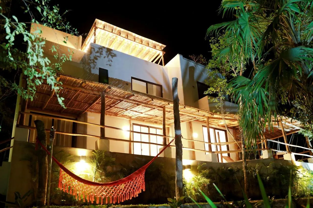 Casa Marivan, Private Pier, Free Paddle Boards & Kayac Bacalar Nyaraló